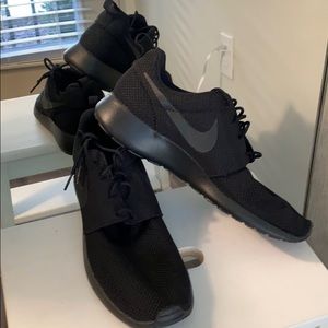Brand New Nike Roshe One